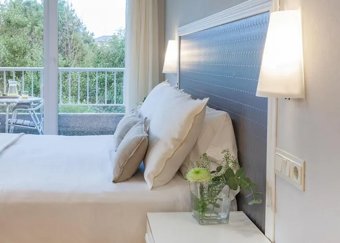 Monte Ulia Отель